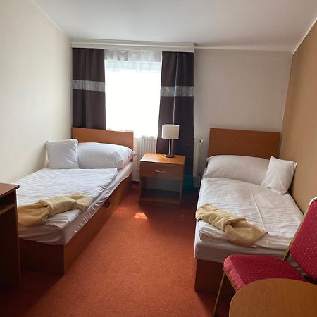 Hotel Cerny Orel Zatec Eksteriør billede